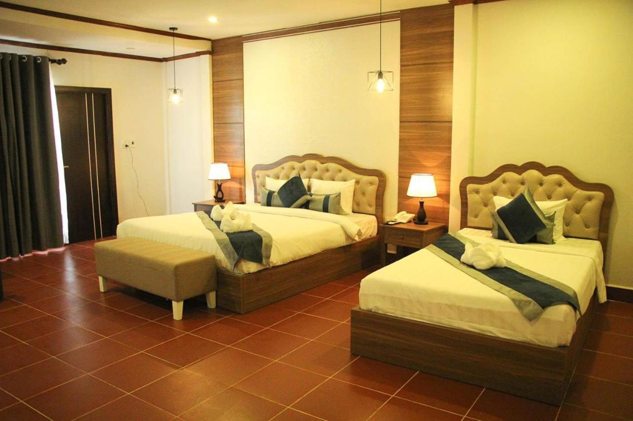 Jasmine Garden Resort ヴァンヴィエン エクステリア 写真